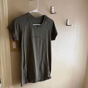 Lululemon Olive Green Short Sleeve Workout T-Shirt